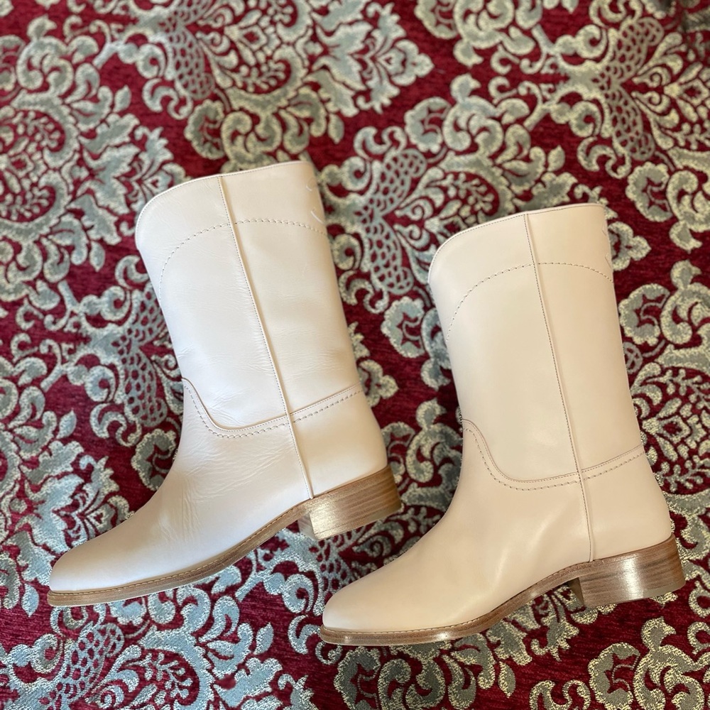 Chanel Cream Heeled Boots - Picture 7 of 7